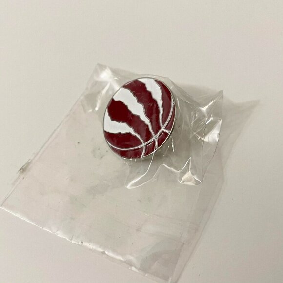 Toronto Raptors Basketball Pin - Picture 5 of 12